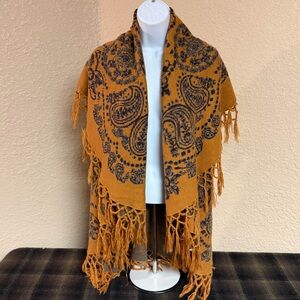4/$15 Coco + Carmen Two-Tone Knit Shawl in Mustard and Charcoal